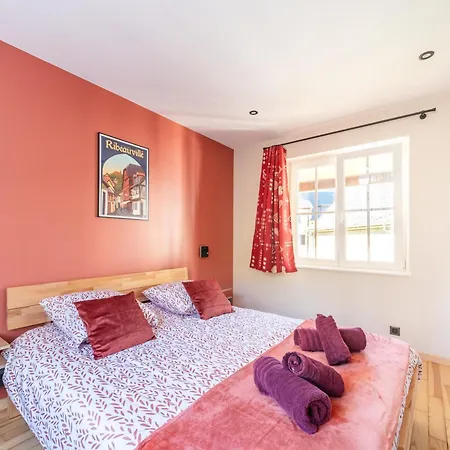 Les Ambrades - A L'ombre Du Clocher Apartment *